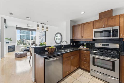 Tiny photo for 475 Redwood St #701, San Diego, CA 92103 (MLS # 260017112)