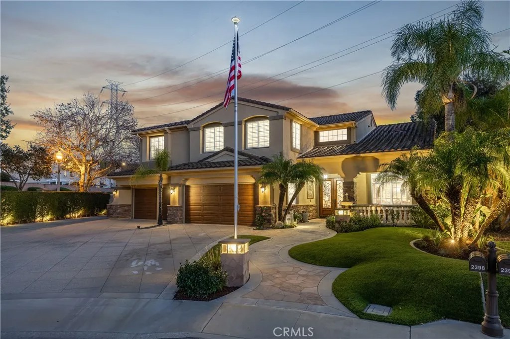 2398 Meadow Glen