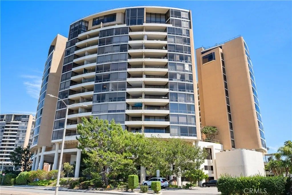 Photo of 4265 Marina City Drive #511W, Marina Del Rey, CA 90292 (MLS # SR26096630)