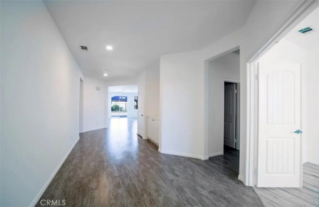 Photo of 30237 Bristol Gate Ln, Menifee, CA 92584 (MLS # SW25246455)