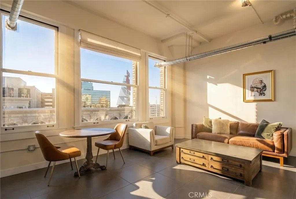 Photo of 939 S Broadway #1001, Los Angeles, CA 90015 (MLS # SB26091127)