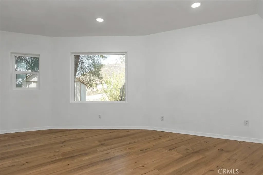 11101 Spanish Hills Dr