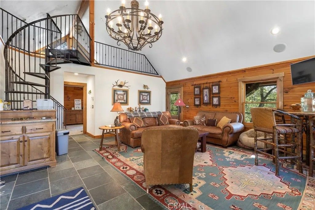 Photo of 5765 Dago Lane, Paso Robles, CA 93446 (MLS # NS26059189)