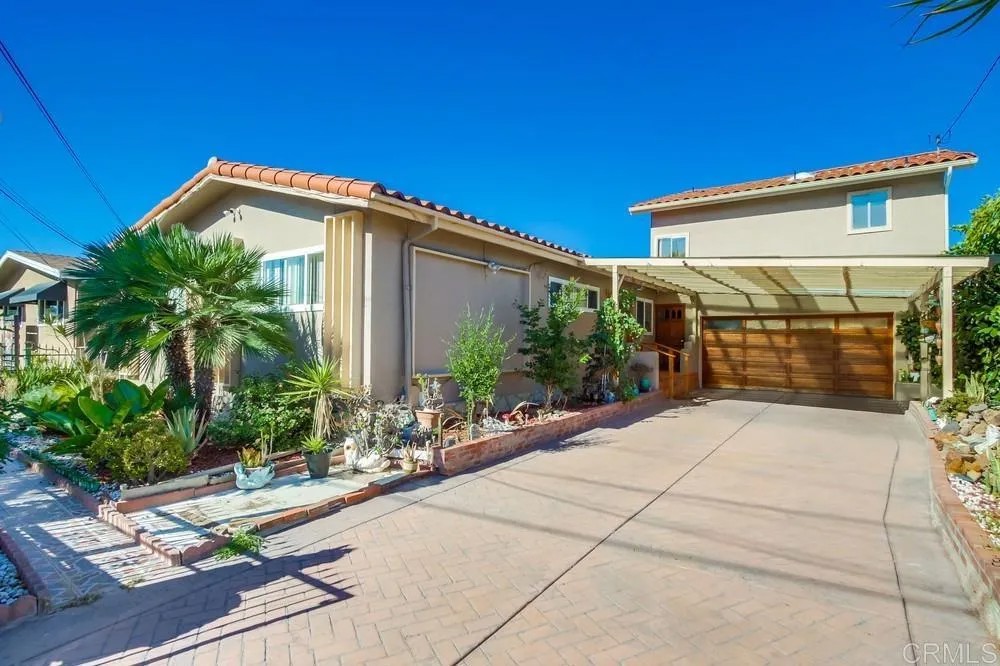 6060 Cowles Mountain Boulevard