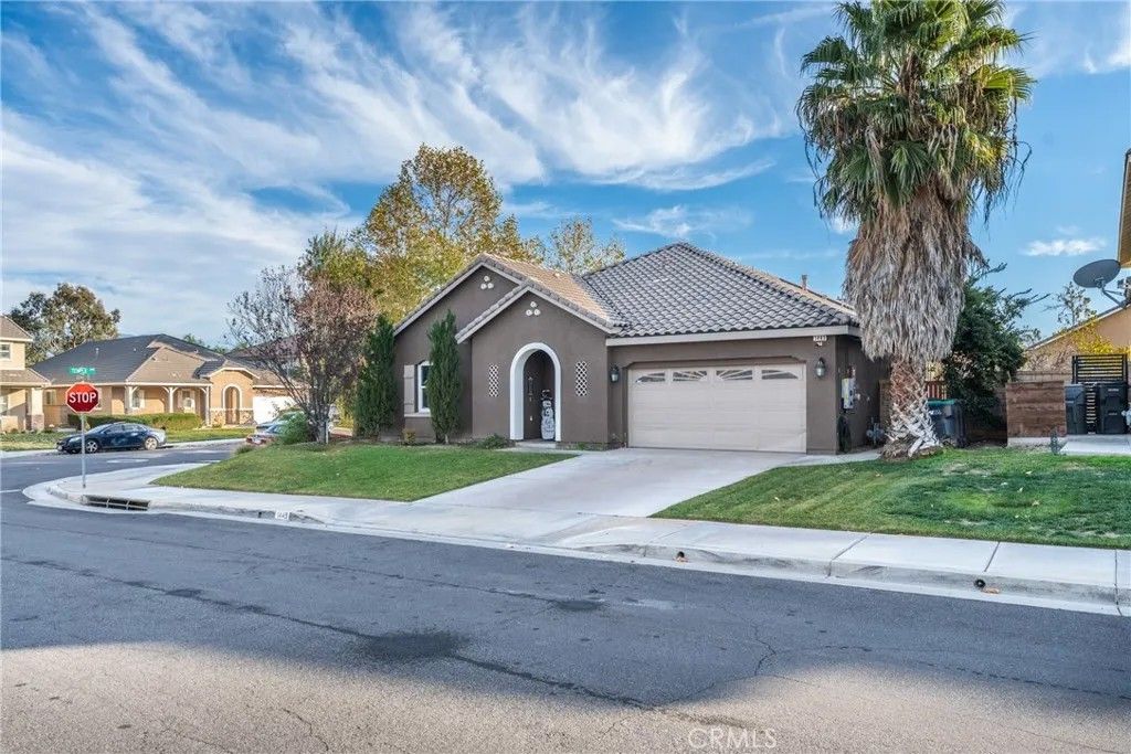 Photo of 1449 Underhill Court, Beaumont, CA 92223 (MLS # IG25277129)