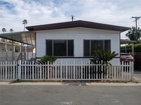 Photo of 2250 W Mill St #68, Colton, CA 92324 (MLS # IV25279908)