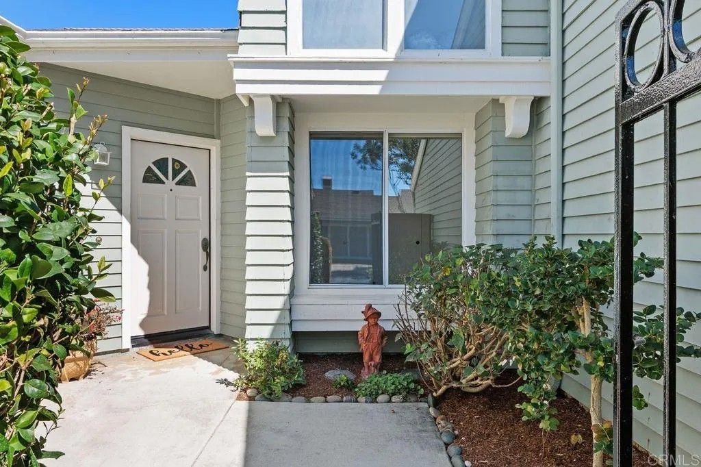 Photo of 7104 Lantana Ter, Carlsbad, CA 92011 (MLS # NDP2602415)