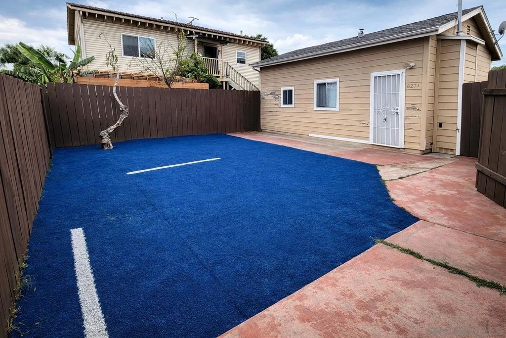 Photo of 627 W 6th Ave, Escondido, CA 92025 (MLS # 260008919)