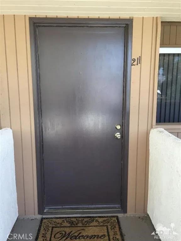 Photo of 420 N Villa Court #211, Palm Springs, CA 92262 (MLS # OC26066565)