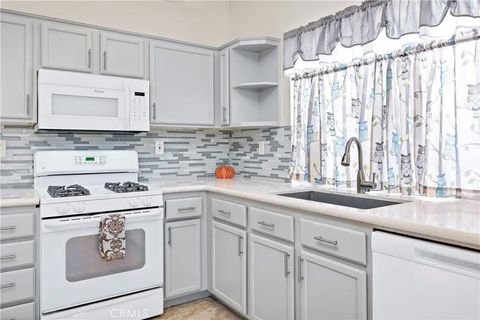 Tiny photo for 980 lexington St, Hemet, CA 92545 (MLS # SW25217722)
