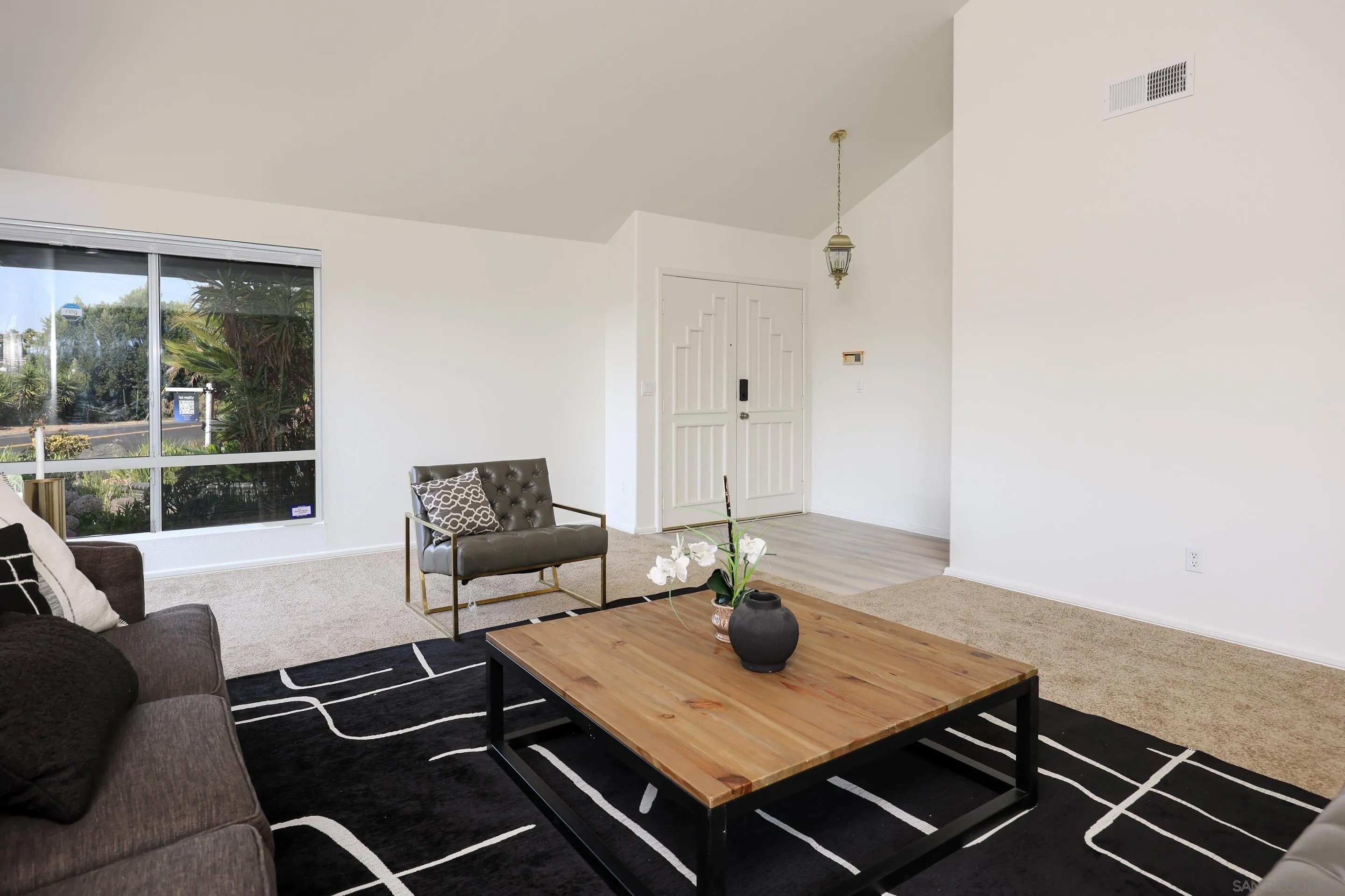 9977 Cristobal Dr