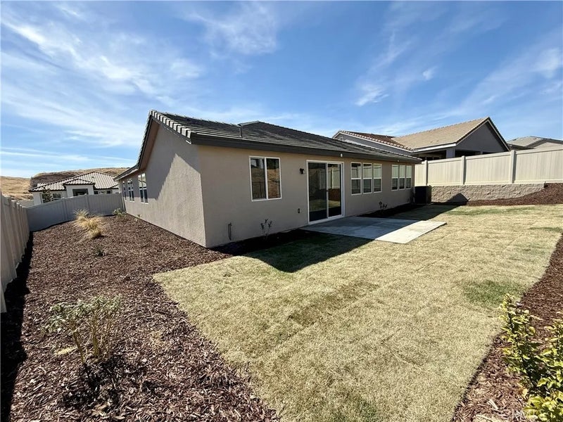 8111 Cottonwood Drive