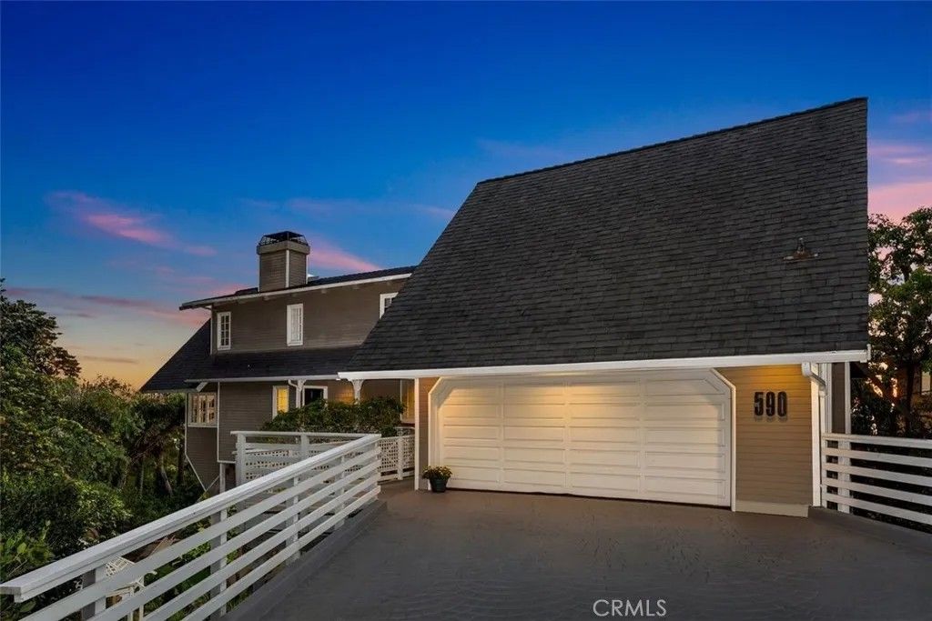 Photo of 590 Diamond Street, Laguna Beach, CA 92651 (MLS # LG26050477)