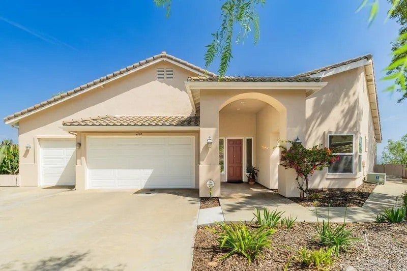 1178 Cedar Summit Drive