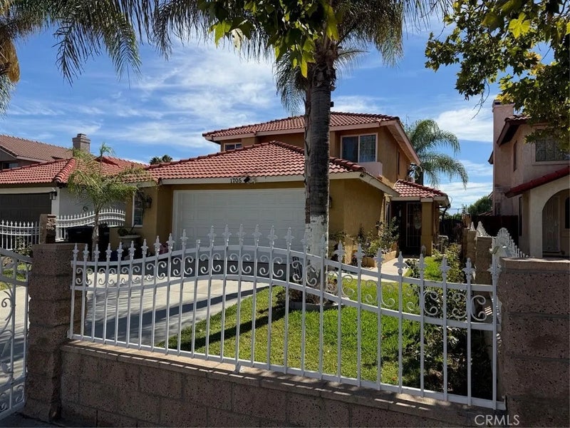 1705 Edgefield
