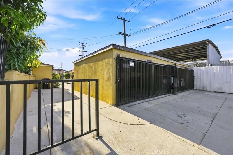 5115 Loma Vista