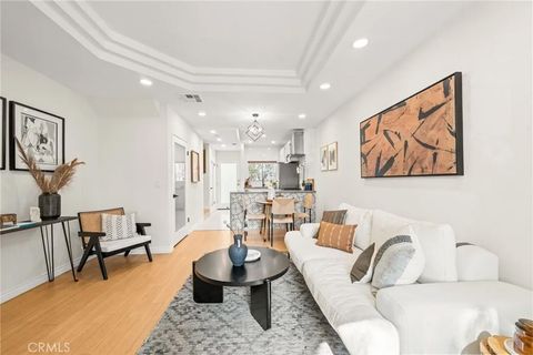 Tiny photo for 2500 Abbot Kinney Boulevard #5, Venice, CA 90291 (MLS # SW25245772)