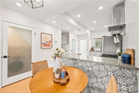 Tiny photo for 2500 Abbot Kinney Boulevard #5, Venice, CA 90291 (MLS # SW25245772)