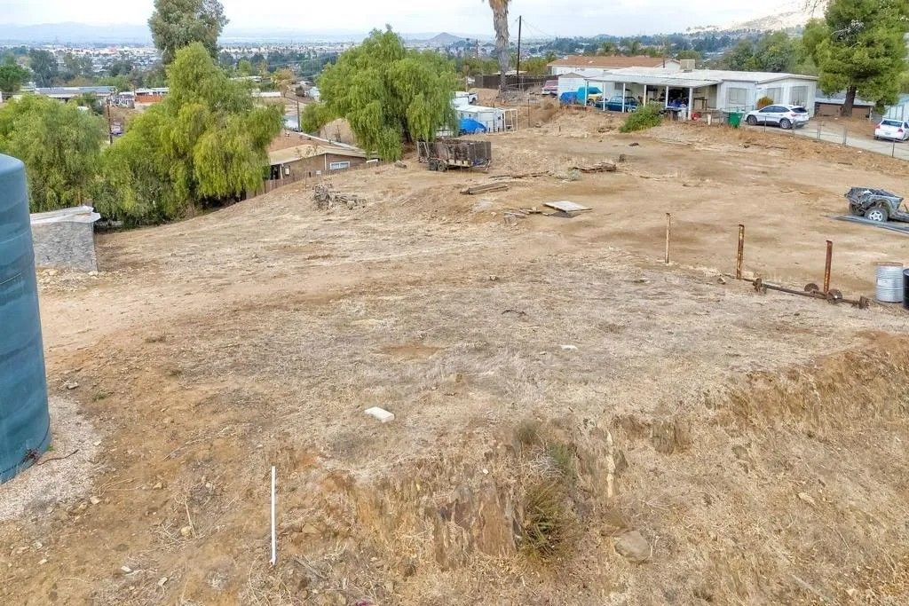 Photo of 1 Osborne Ln. APN 459-212-023 - LOT 76, Homeland, CA 92548 (MLS # NDP2510488)