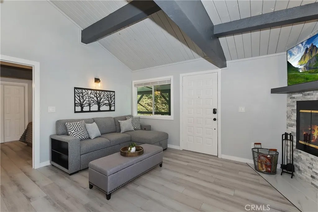 580 Lucerne Drive