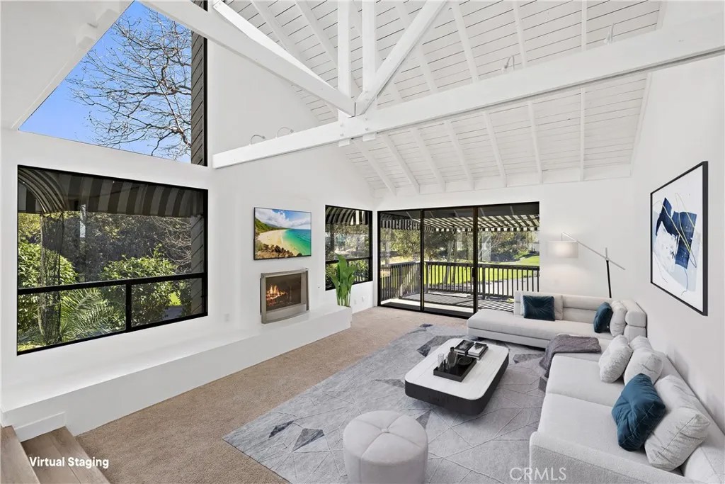 606 Calle Del Cerrito