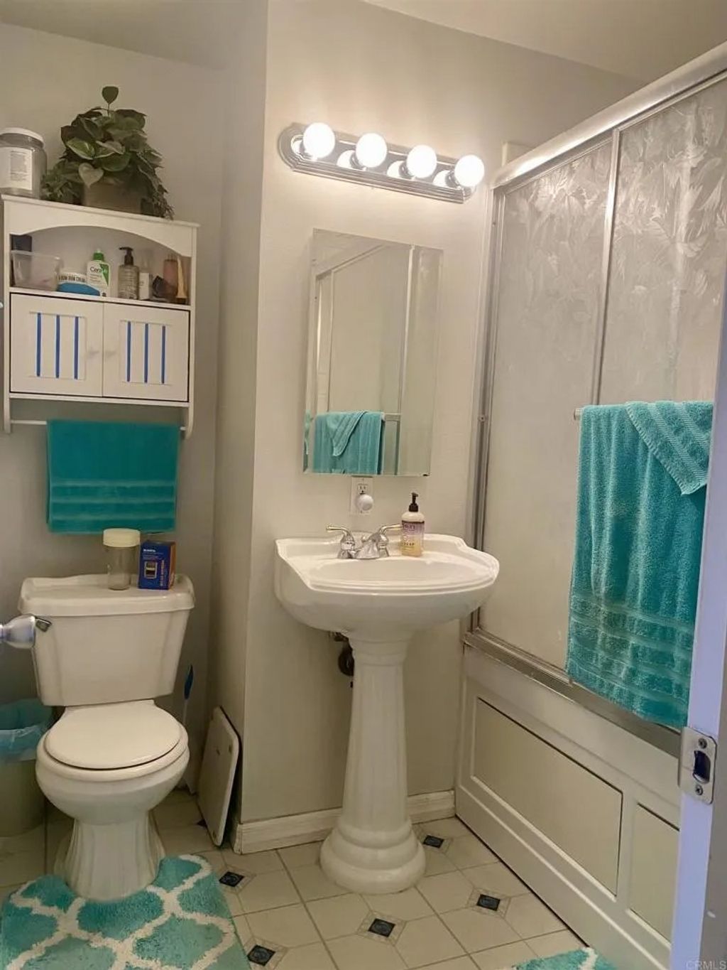 Photo of 185 S Ivory AVE, El Cajon, CA 92019 (MLS # PTP2603653)