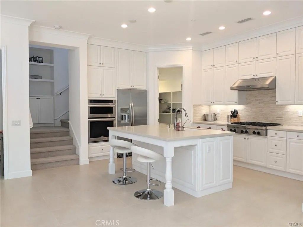 Photo of 62 Acorn Gln, Irvine, CA 92620 (MLS # WS26067656)