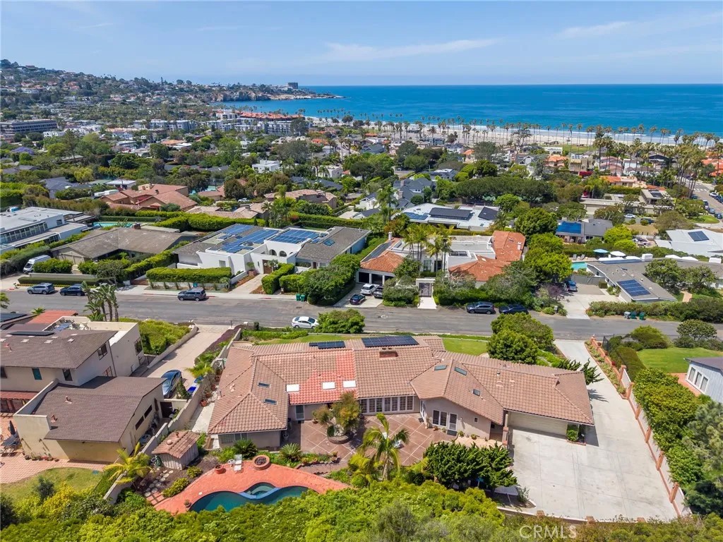 8361 Calle Del Cielo