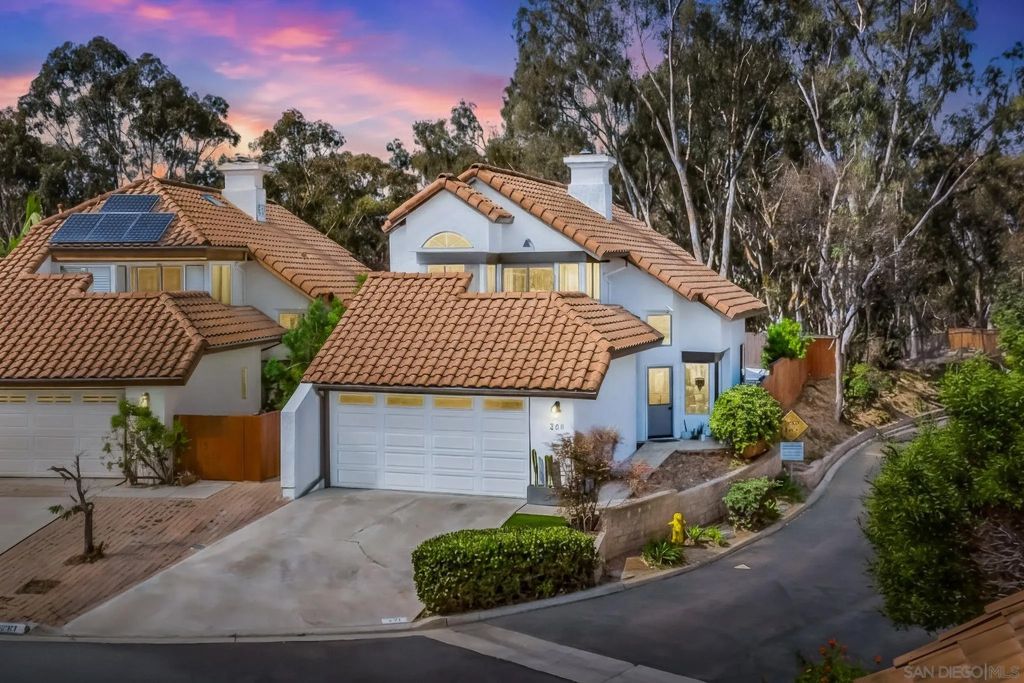 Photo of 2711 Cypress Hill Rd, Carlsbad, CA 92008 (MLS # 250039177)