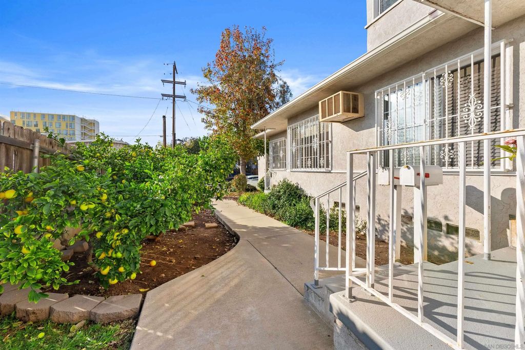 Photo of 4513-19 55Th St, San Diego, CA 92115 (MLS # 260001402)