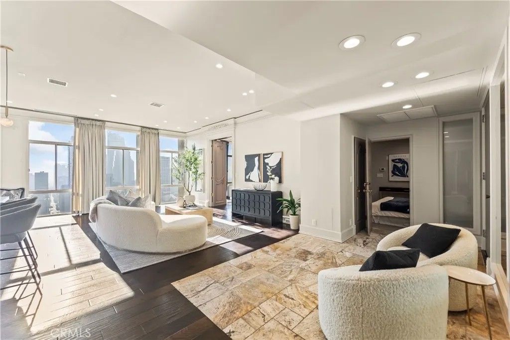 Photo of 800 W 1st St #3203, Los Angeles, CA 90012 (MLS # GD26034353)