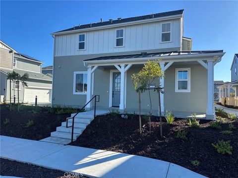 Photo of 216 Foxtrot Court, San Luis Obispo, CA 93401 (MLS # SC26005955)