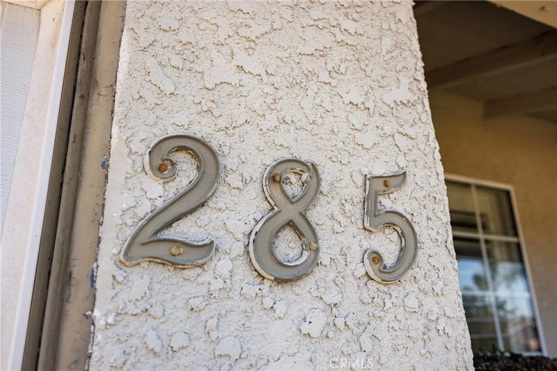 285 S Thomas