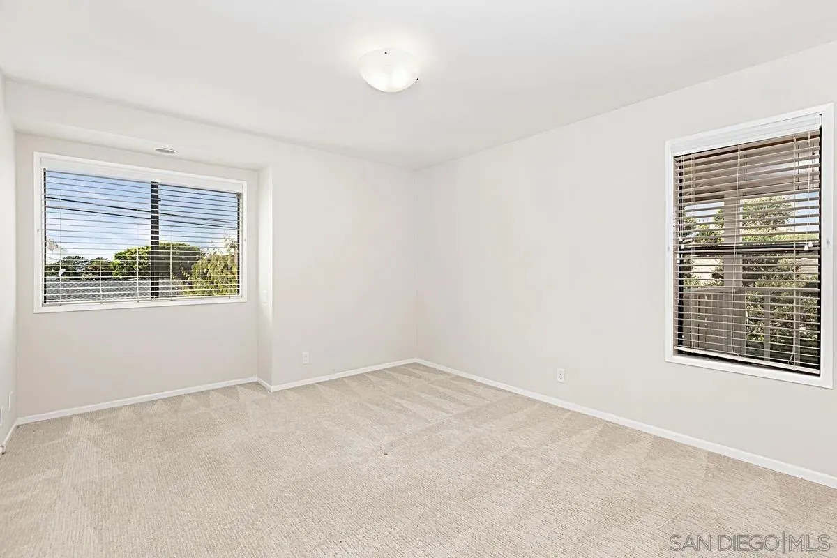 La Jolla, California 92037, United States, 5 Bedrooms Bedrooms, ,4 BathroomsBathrooms,Residential,Active,243624