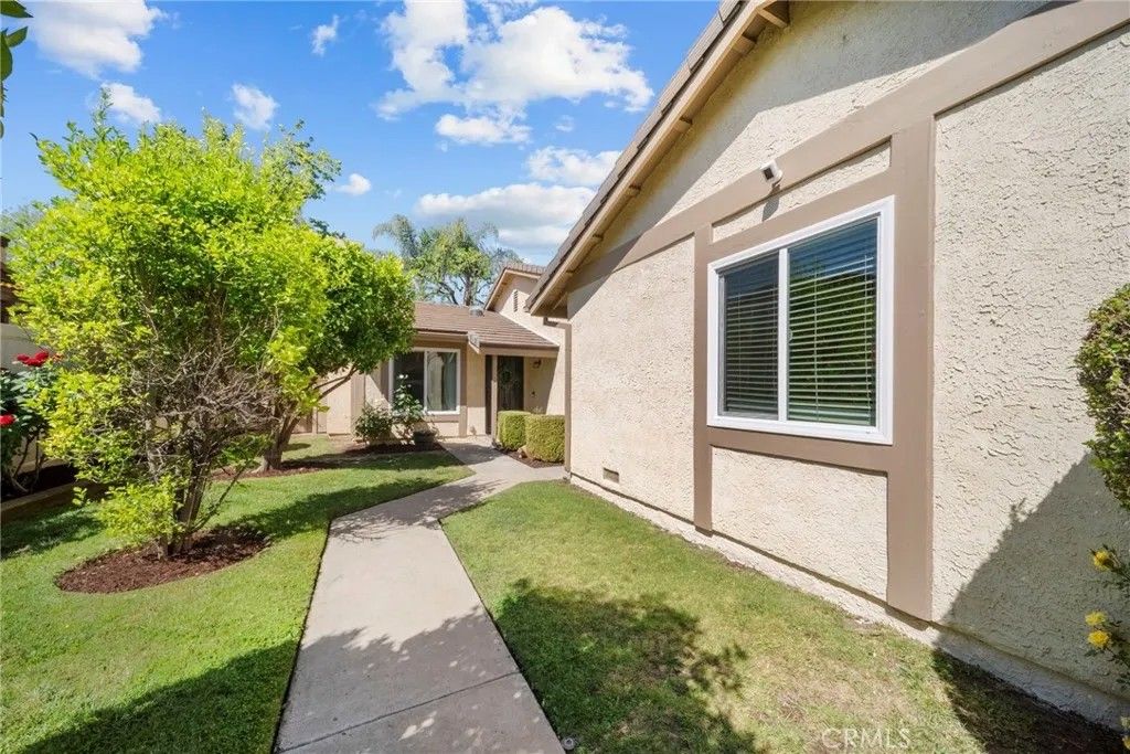 Photo of 25791 Covala Court, Valencia, CA 91355 (MLS # SR26097044)