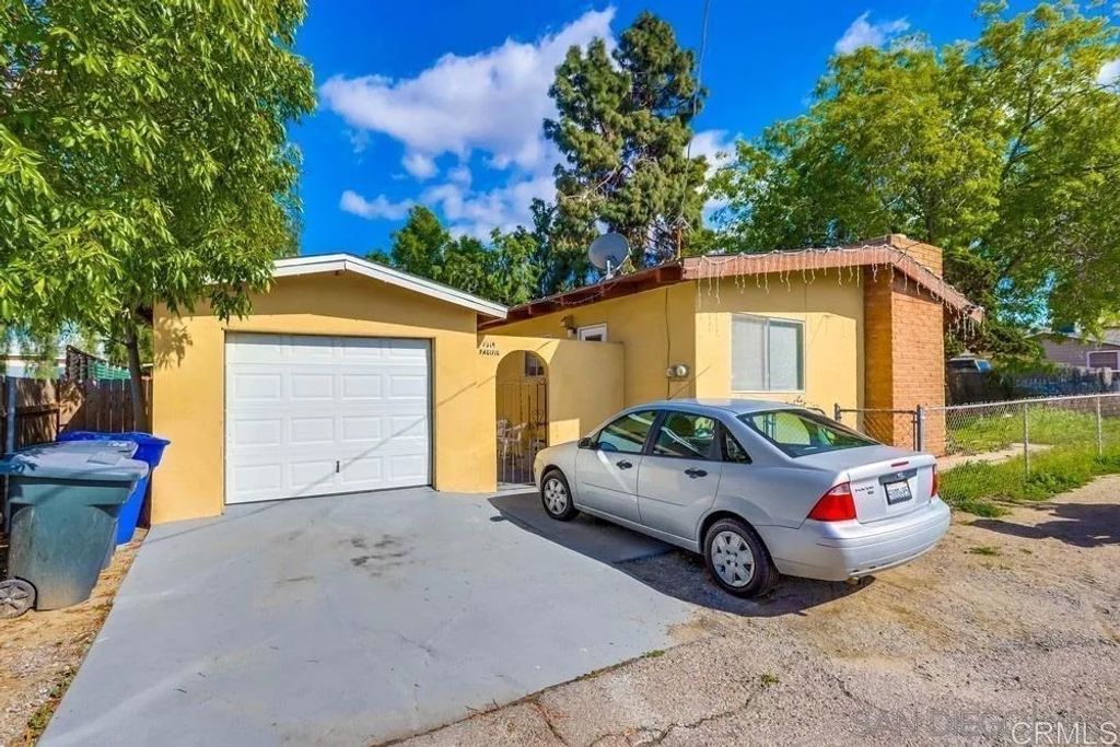 Photo of 7316 Pacific Avenue, Lemon Grove, CA 91945 (MLS # PTP2602769)