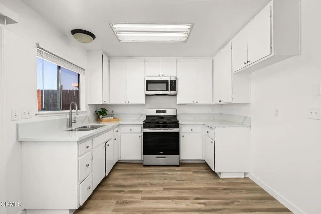 Photo of 11841 Davis Street, Moreno Valley, CA 92557 (MLS # P1-25065)