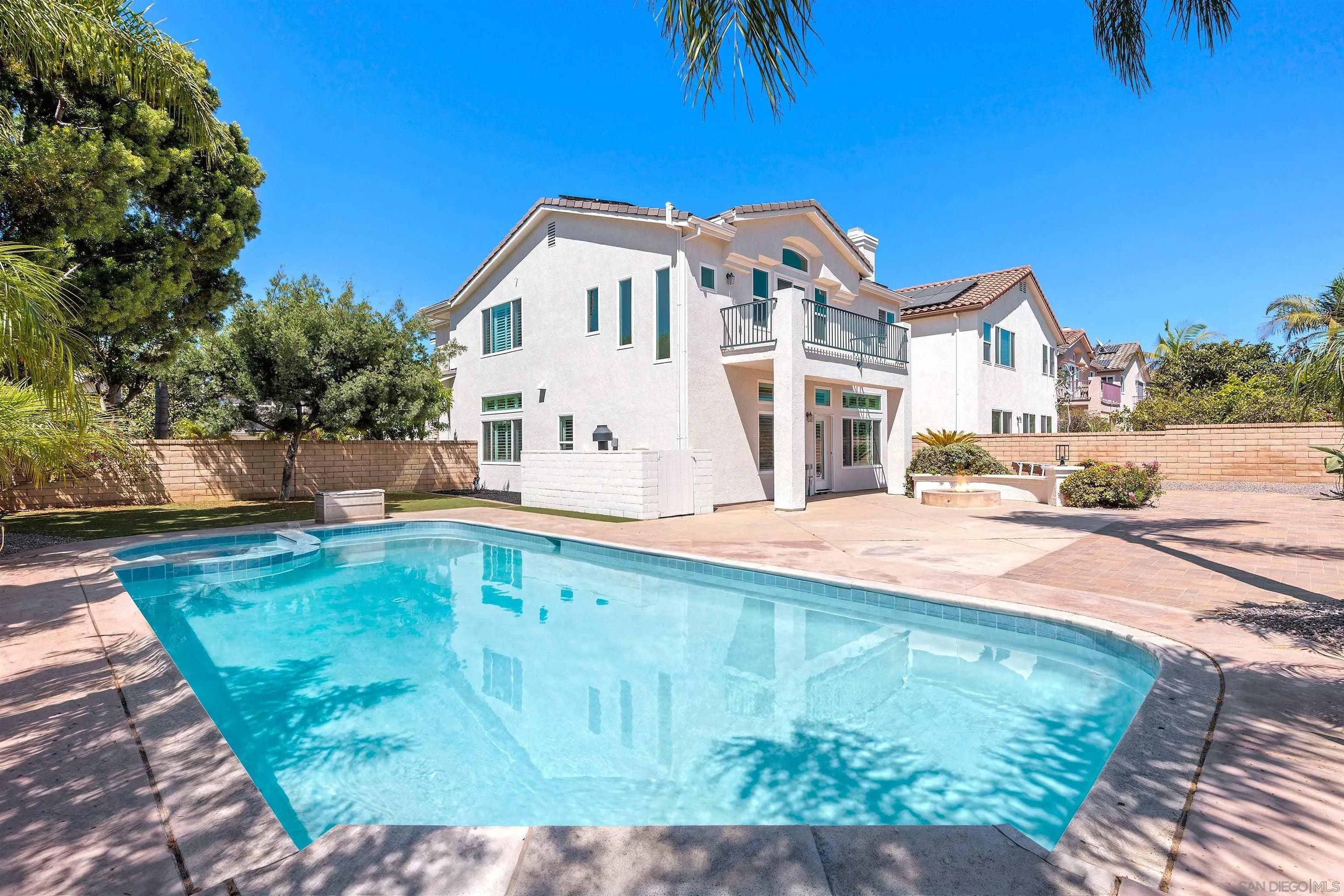 10698 Briarlake Woods