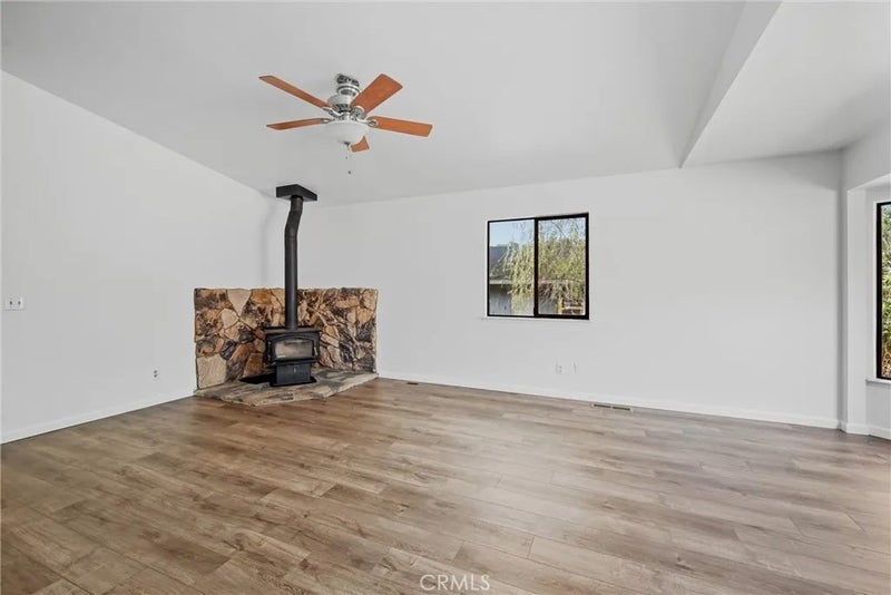 10555 Sunset Ridge Drive