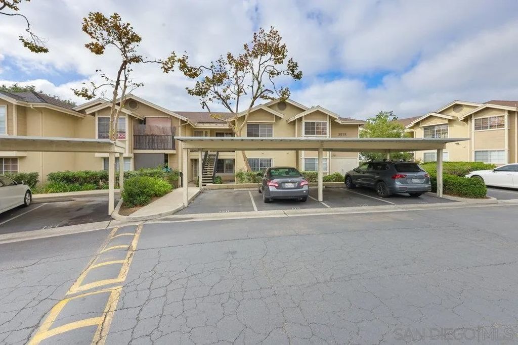 Photo of 3575 Grove St 141 St #141, Lemon Grove, CA 91945 (MLS # 250041481)