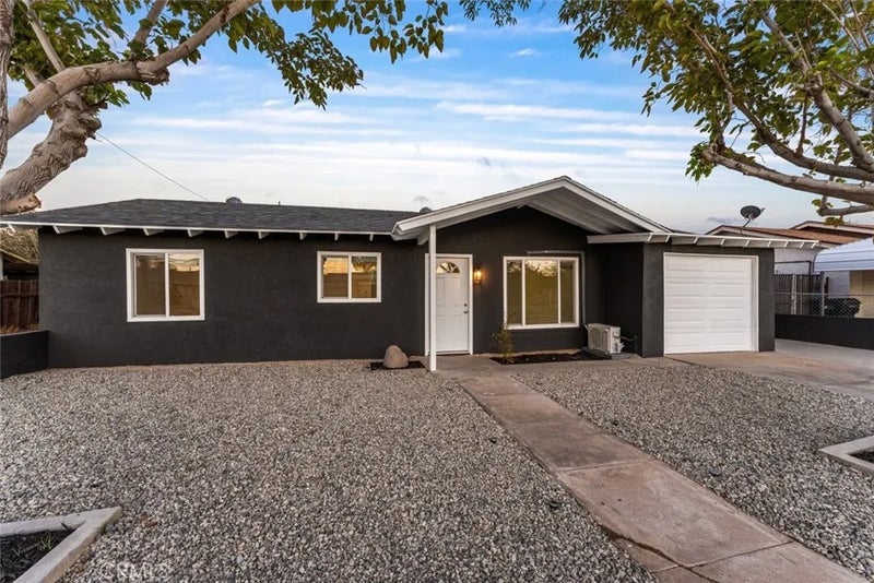 12604 Daisy Street