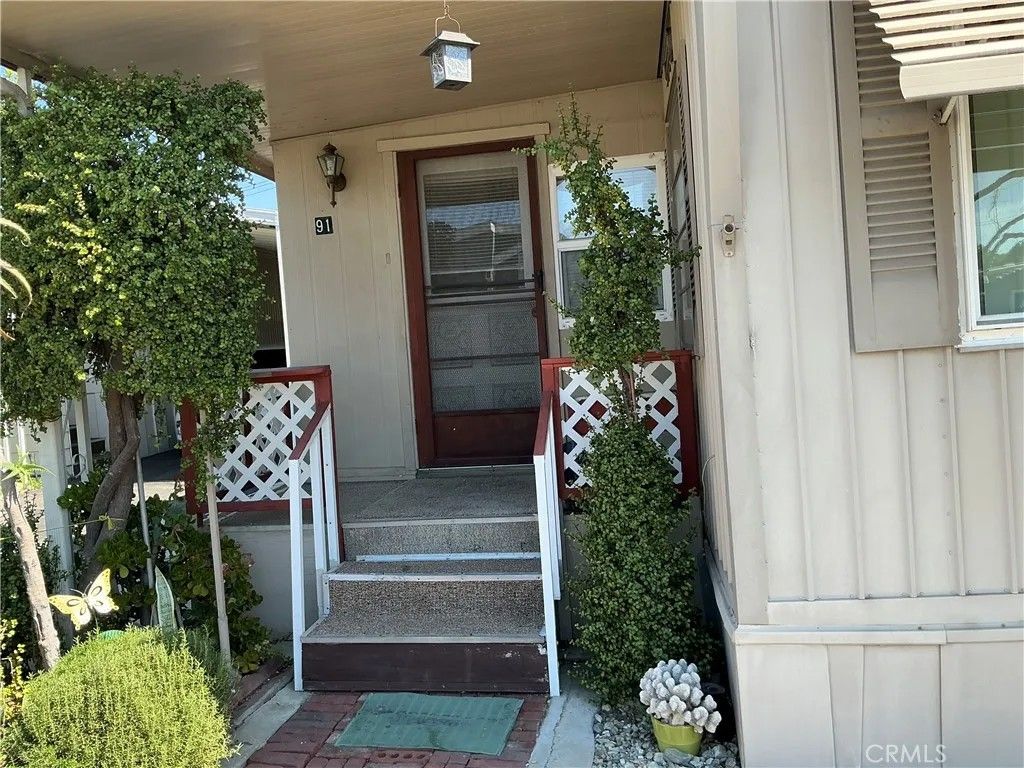 Photo of 1515 W Arrow Highway, Upland, CA 91786 (MLS # CV26056647)