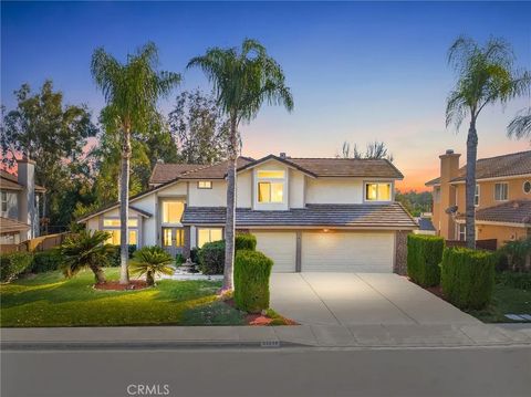 Photo of 32249 Chemin Laurent, Temecula, CA 92591 (MLS # SW26023109)