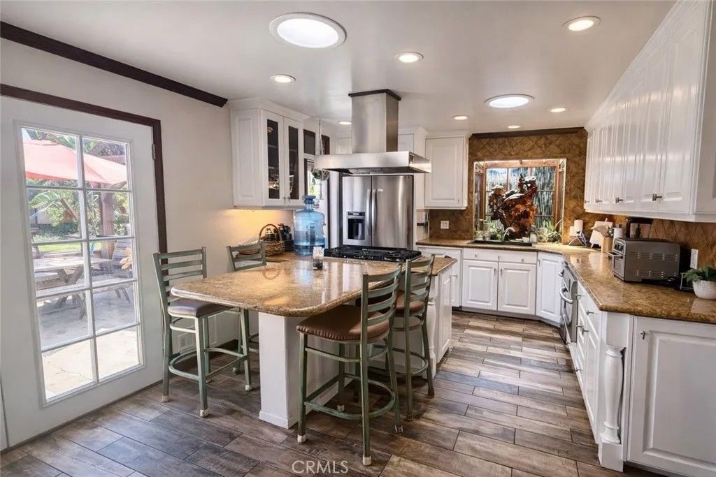 Photo of 23352 El Perro St, Lake Forest, CA 92630 (MLS # OC26060090)