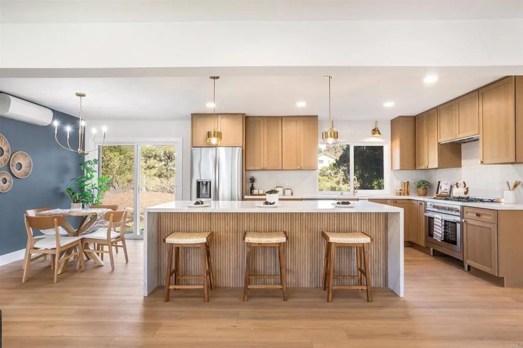 Photo of 3810 sierra Morena Ave, Carlsbad, CA 92010 (MLS # NDP2602857)