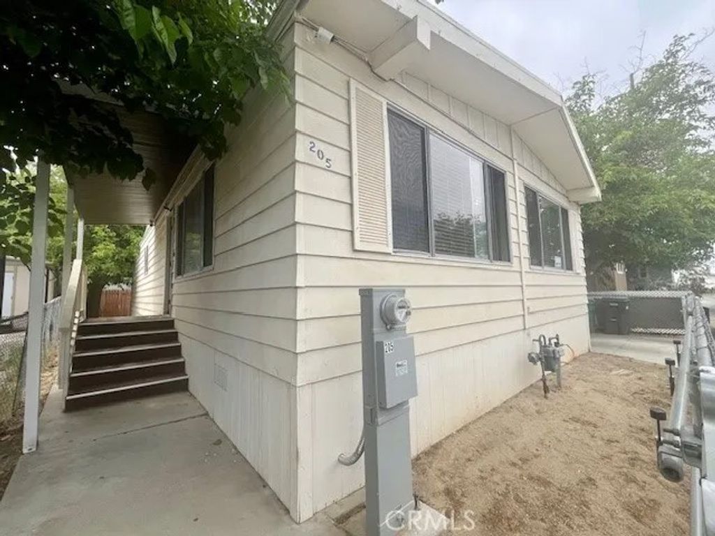 Photo of 45800 Challenger Way #205, Lancaster, CA 93535 (MLS # SR26085646)