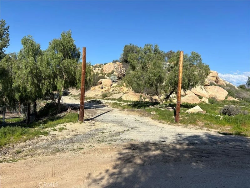 41300 Polly Butte