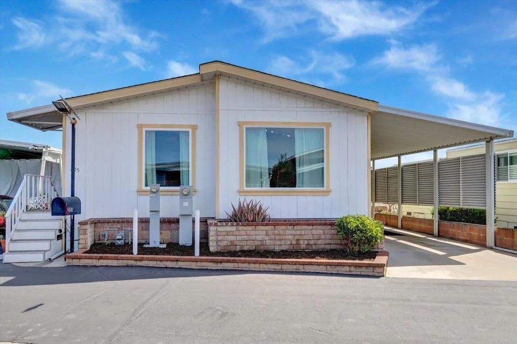 Photo of 205 Mockingbird Lane, Oceanside, CA 92057 (MLS # NDP2601926)