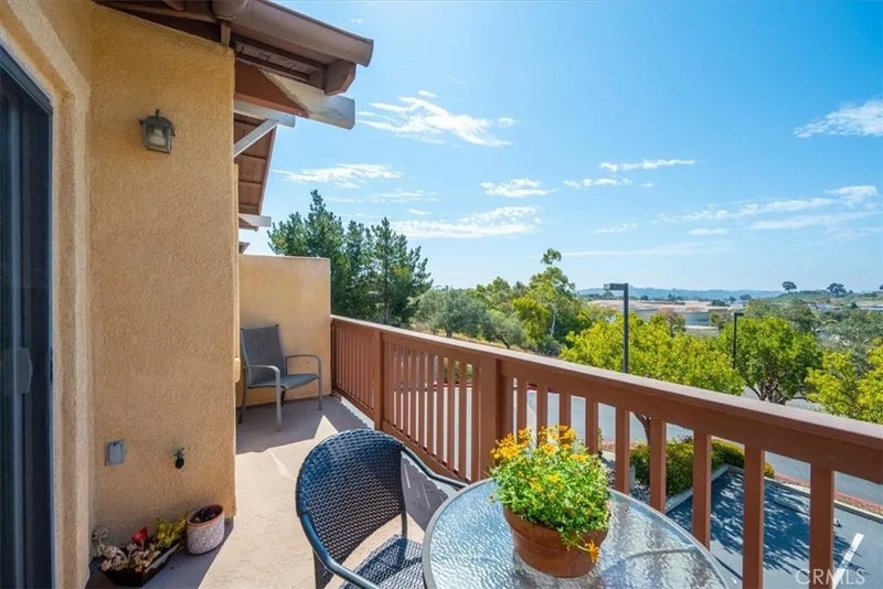 579 Camino Mercado 212