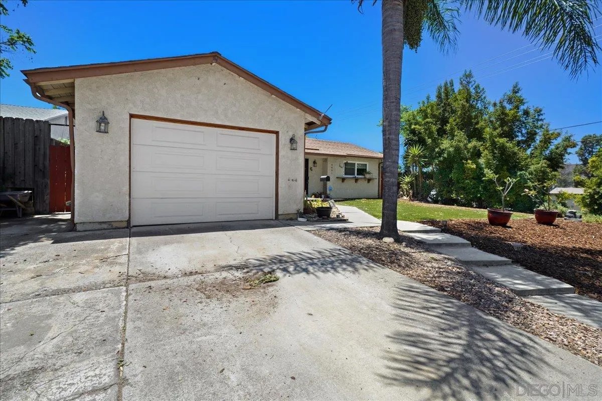 9401 Lake Canyon Rd